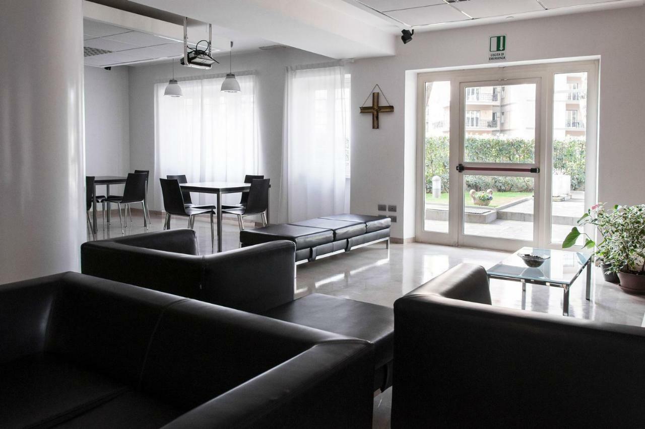 Bed and Breakfast Preziosissimo Sangue à Rome Extérieur photo
